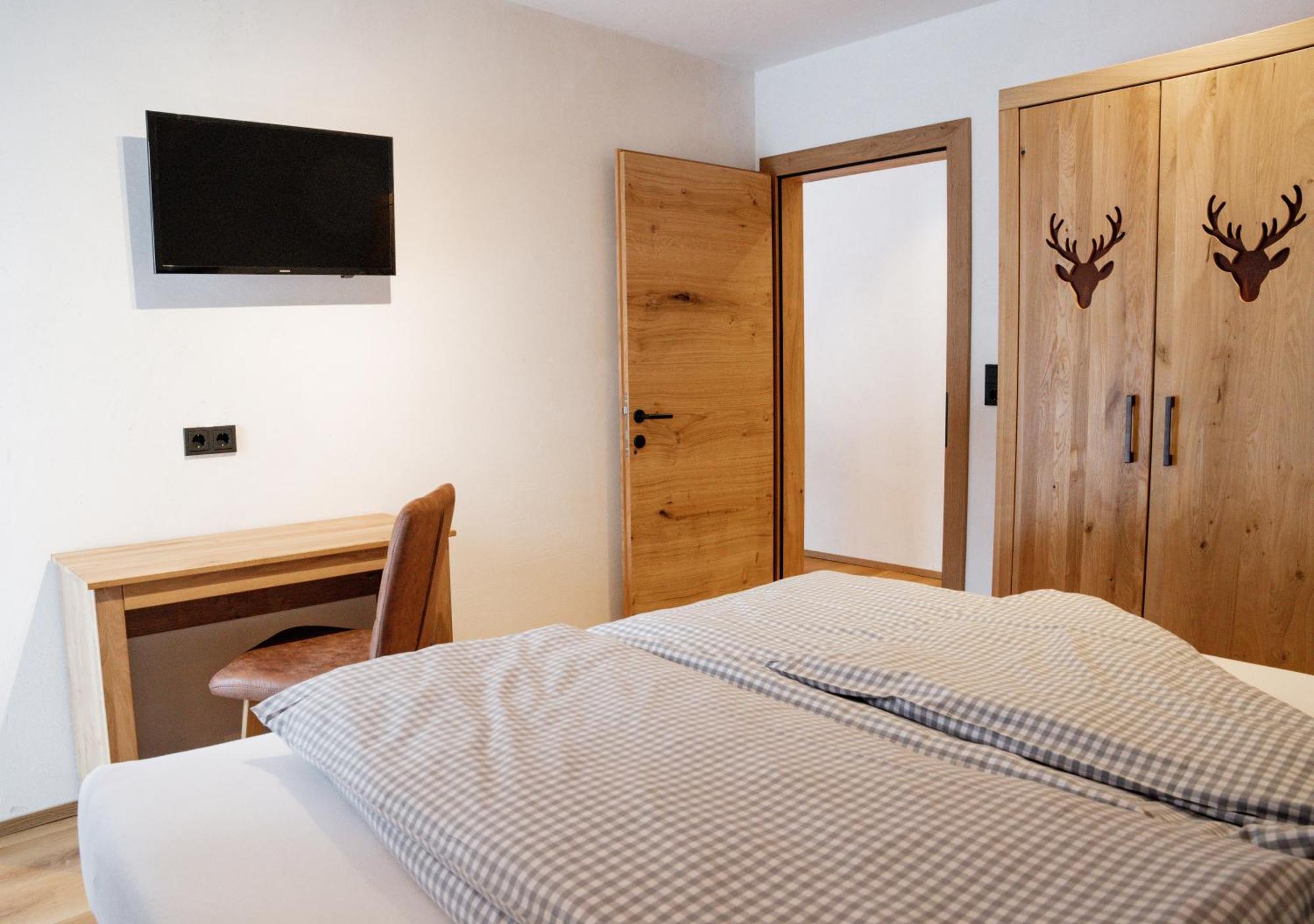 Berwang Chalets - Enzian Esterno foto